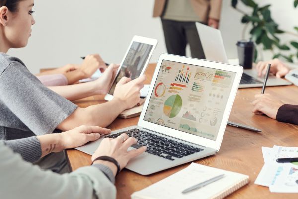 10 raisons de suivre Linkuma pour améliorer votre SEO